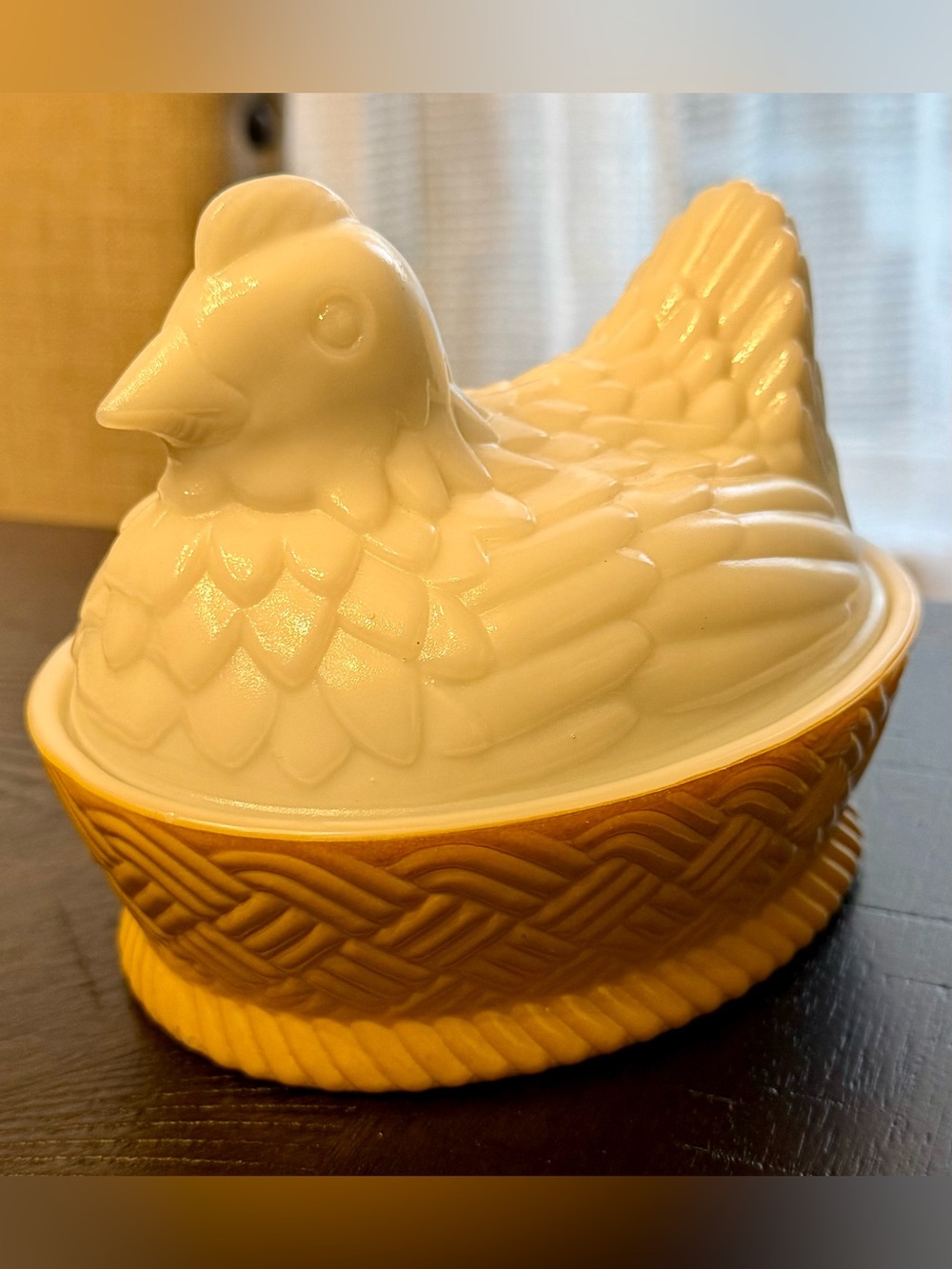 Vintage 1973 Avon White Milk Glass Hen on Nest Covered Dish